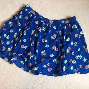 Hollister floral circle skirt